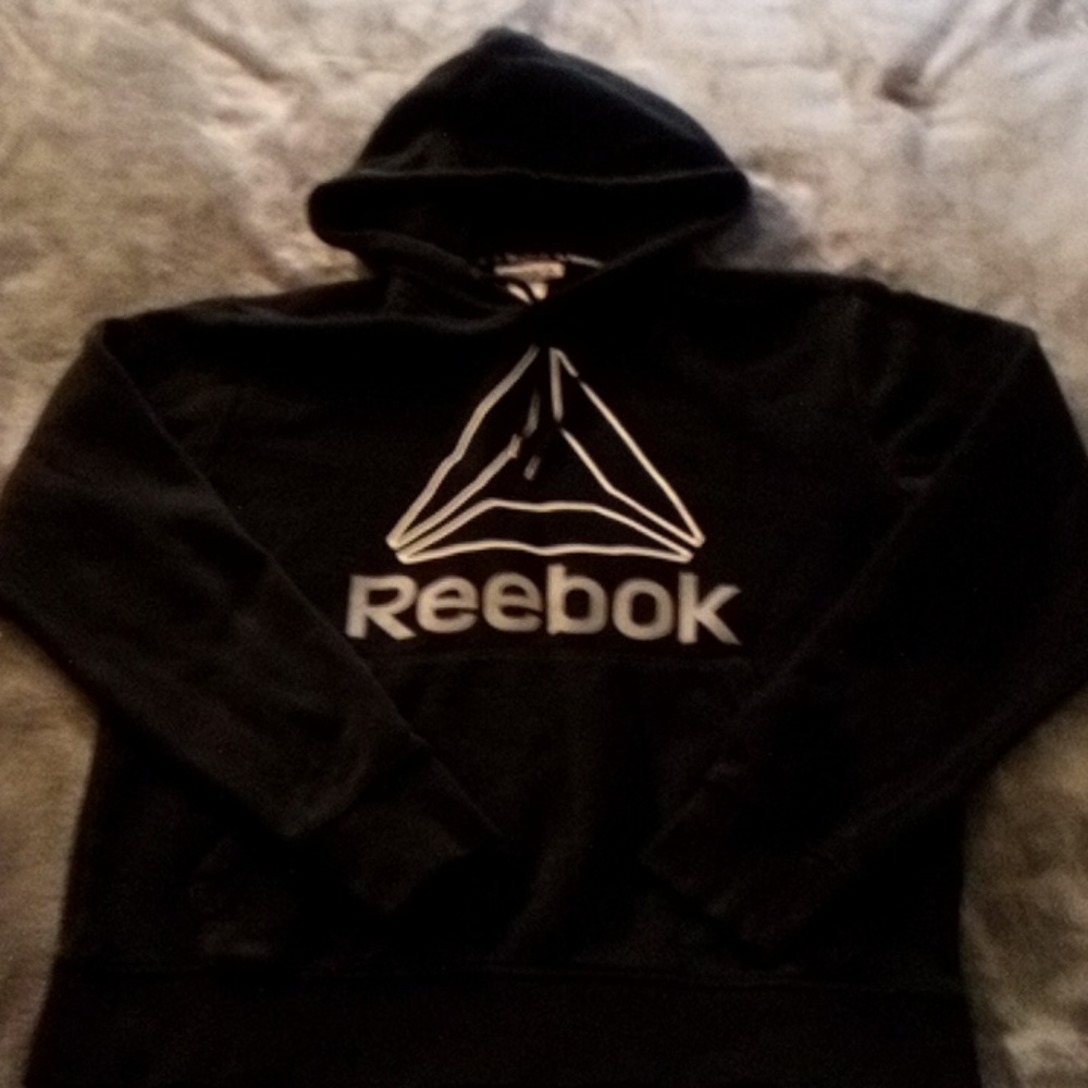 REEBOK  MENS SIZE SMALL BLACK HOODIE